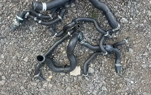 Toyota C-HR II Air intake hose/pipe 16572F2160 16261F2270