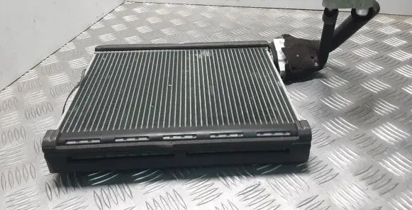 Jaguar F-Pace Air conditioning (A/C) radiator (interior) MF4475004770