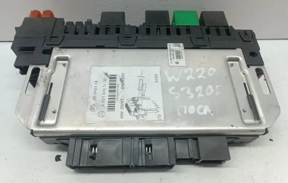 Mercedes-Benz S W220 SAM control unit A0315451732 05045124 0315451732