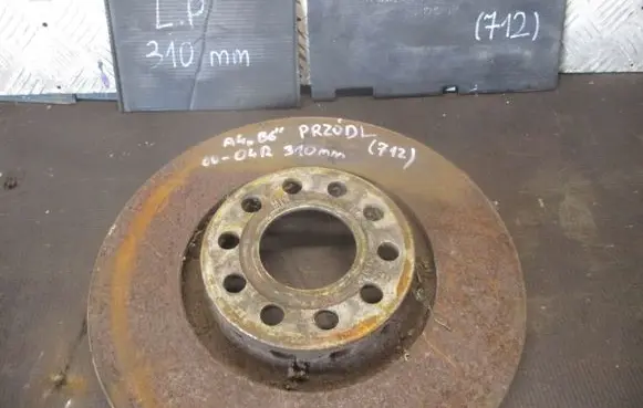 Audi A4 S4 B6 8E 8H Front brake disc