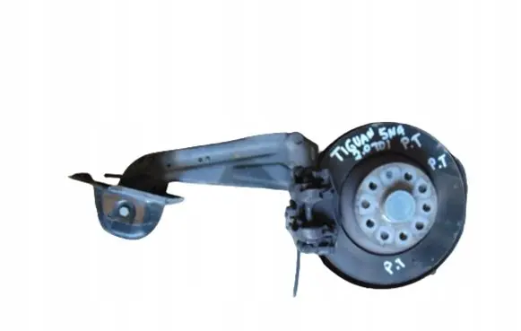 Volkswagen Tiguan Rear wheel hub spindle/knuckle 