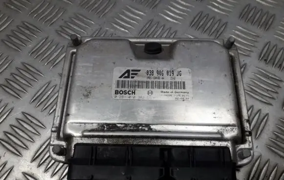 Ford Galaxy Engine control unit/module 038906019jg 0281010982