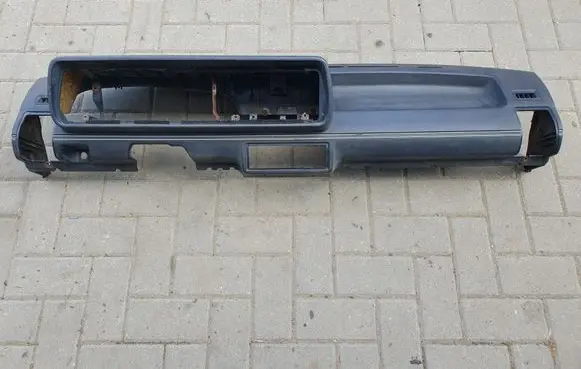 Volkswagen Golf I Dashboard 171857003 161857007