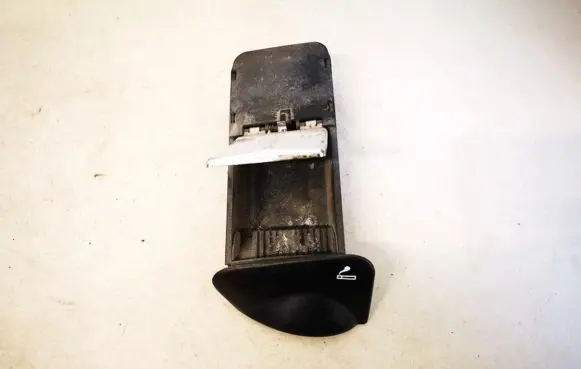 Ford Focus Car ashtray 98aga04810cew