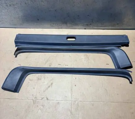 Mercedes-Benz E W124 Tailgate/boot cover trim set 1247450271 1247450171 1247450371