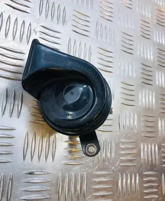 Mercedes-Benz E C207 W207 Horn signal A2075420120
