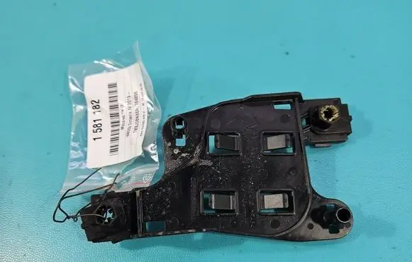 Skoda Octavia Mk4 Other engine bay part 5QF907816B IMPRK1581182