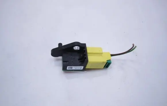 Volkswagen PASSAT CC Airbag deployment crash/impact sensor 5N0959351B