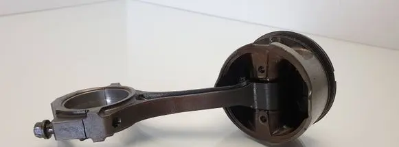 Lincoln Town Car Piston with connecting rod