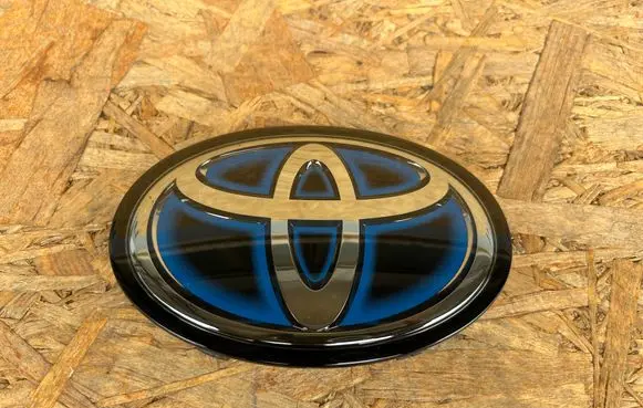 Toyota RAV 4 (XA40) Manufacturer badge logo/emblem 5314133130 B003642