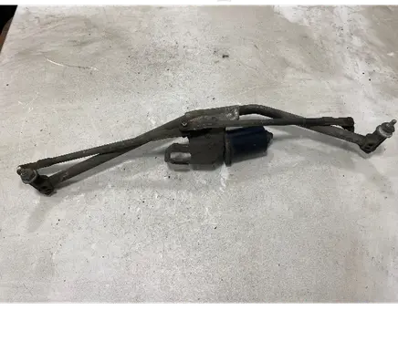 Volkswagen Multivan T4 Front wiper linkage and motor 701955325