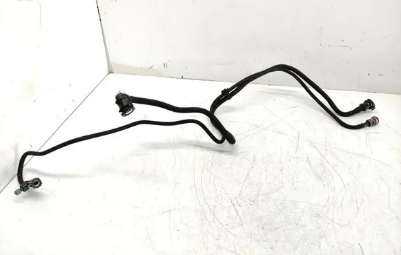 Citroen C4 II Picasso Fuel main line pipe