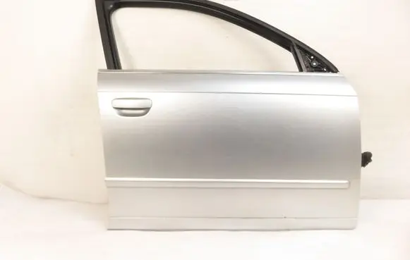 Audi A4 S4 B7 8E 8H Front door