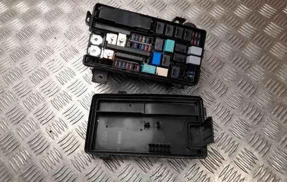 Honda Civic X Fuse box set TBAA210A2