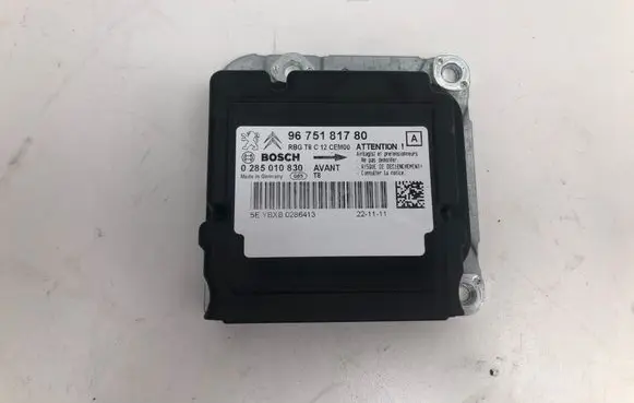 Peugeot 3008 I Airbag control unit/module 9675181780