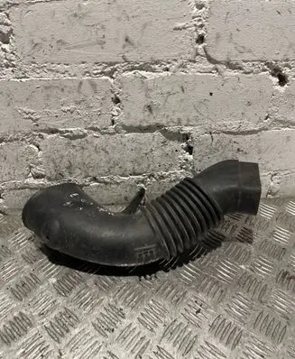 BMW 5 E60 E61 Air intake hose/pipe 7790056