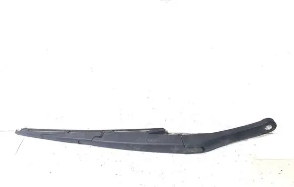 Hyundai Tucson TL Rear wiper blade arm 