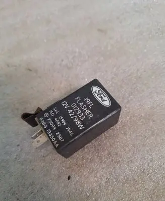 Ford Sierra Hazard warning light relay 012933 83BG13350AA 730042587