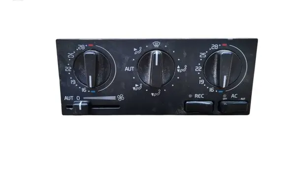 Volvo V70 Climate control unit 9166549 W608K