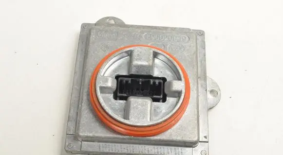 Ford Fusion II Xenon control unit/module L90077817