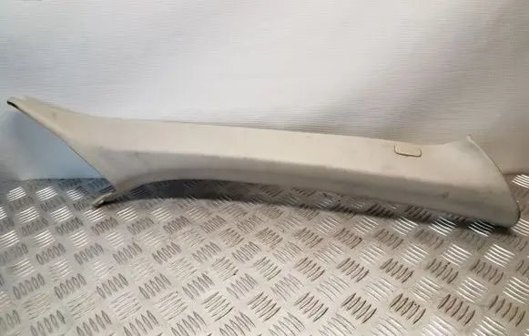 Volvo V40 (A) pillar trim 31102346