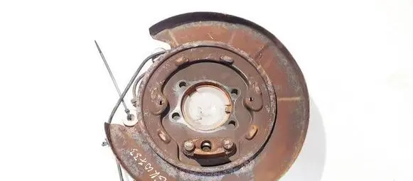 Nissan Murano Z50 Rear brake disc plate dust cover 