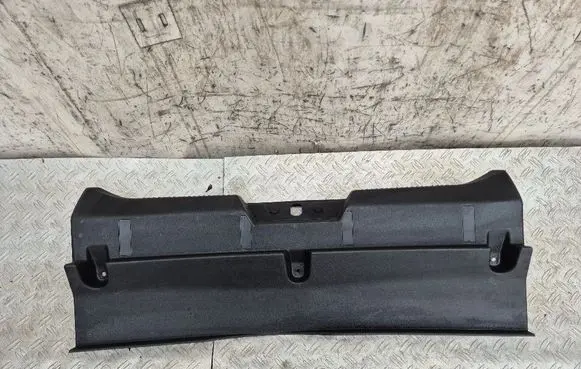 Lancia Delta III Trunk/boot sill cover protection 735497384