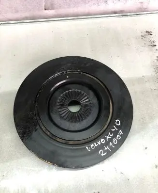 Volvo XC40 Crankshaft pulley 31430854