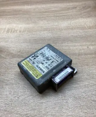 Volvo S40, V40 Airbag control unit/module 30855882A