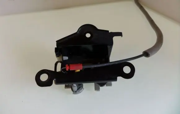 Saab 9-3 Ver2 Seat back rest lock catch 12797235