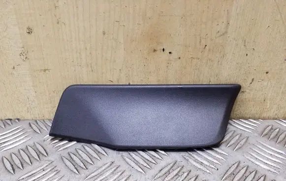 Peugeot 208 Other front door trim element
