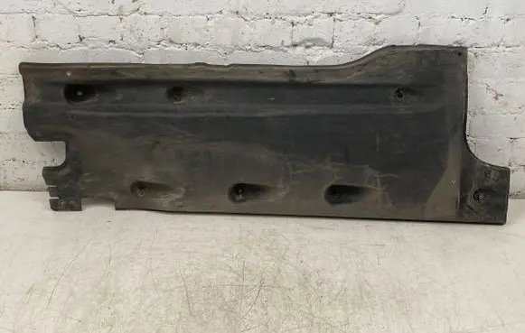 Seat Alhambra (Mk2) Side bottom protection 7N0825202B