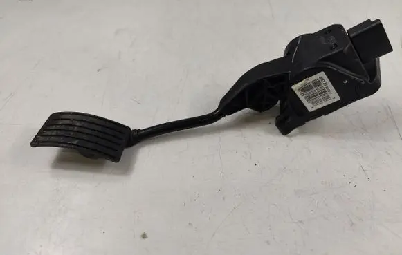 Peugeot 508 Accelerator throttle pedal 9672091280