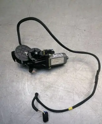 Mercedes-Benz C W203 Seat adjustment motor A2038202042KZ