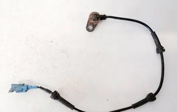 Nissan X-Trail T30 ABS brake wheel speed sensor