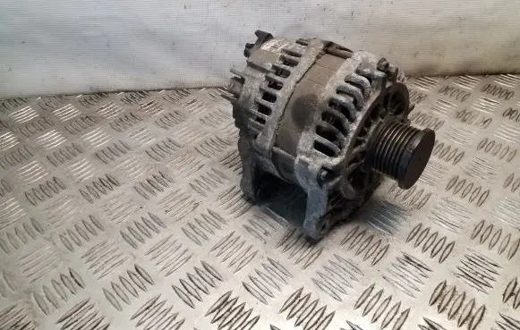 Opel Movano B Generator/alternator 231008137R A003TX0481
