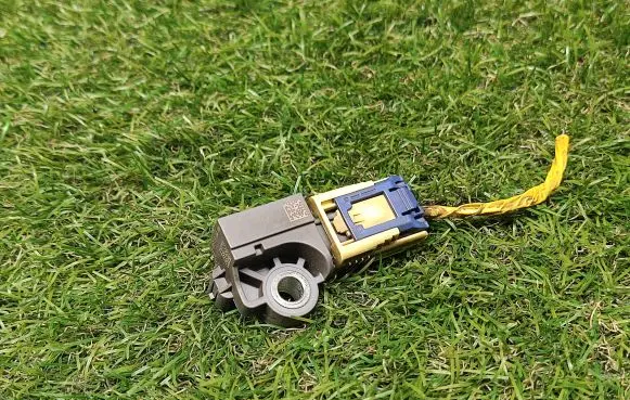 KIA Sportage Airbag deployment crash/impact sensor 95920B4000