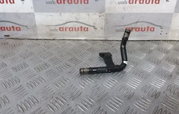 Volkswagen Touareg I Engine coolant pipe/hose 07Z121065P