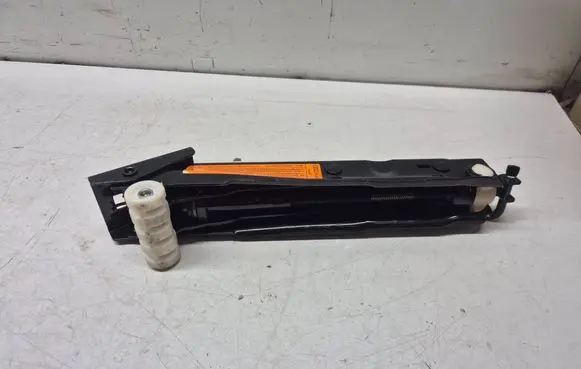 Audi A8 S8 D4 4H Lift Jack 4H0011031C