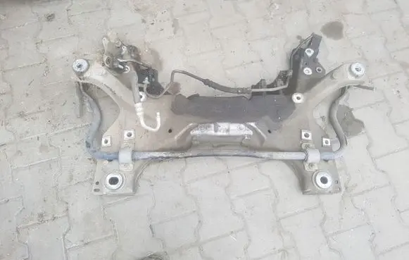 Peugeot 407 Front subframe 20HDI
