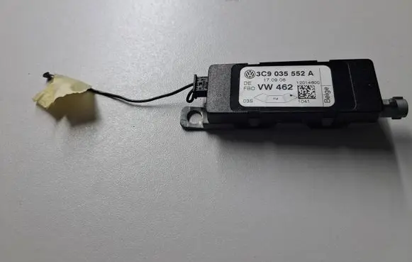 Antenna control unit