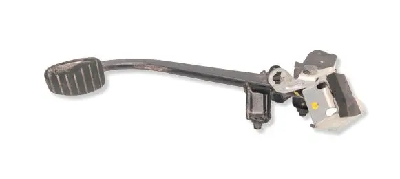 Opel Vivaro Clutch pedal 1023