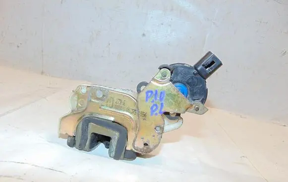 Nissan Primera Front door lock 8050386J75 8058350J00