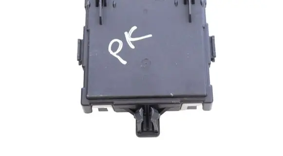 Volkswagen Golf VII Door control unit/module A1779004703