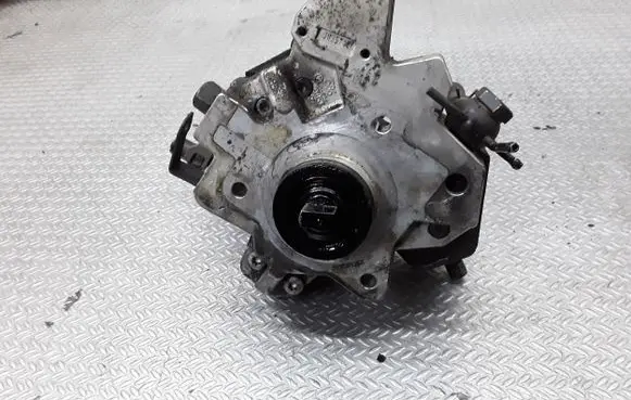 KIA Sportage Fuel injection high pressure pump 3310027400 0445010121