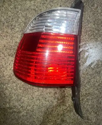 BMW 5 E39 Rear/tail lights 6902531 25012002 80301305