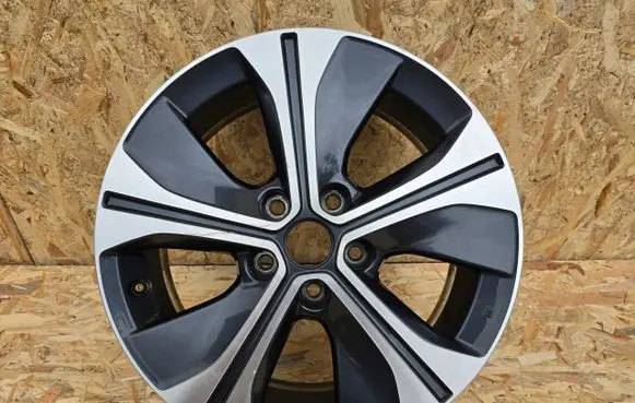 Nissan Qashqai R17 alloy rim 5SH3E