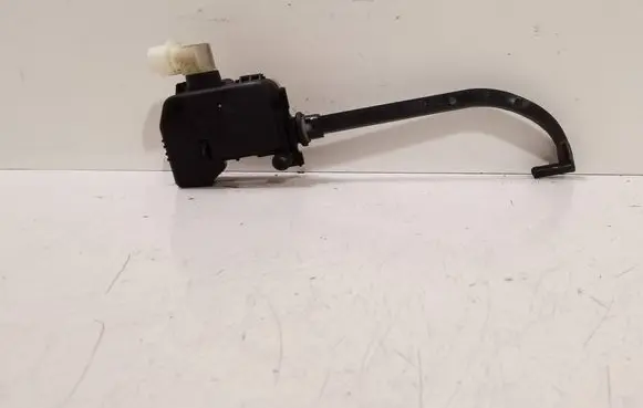Opel Mokka Fuel tank cap lock 00806670 13501151 2410120830