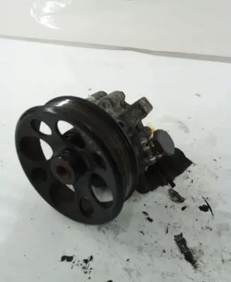 Chevrolet Orlando Power steering pump 96985600