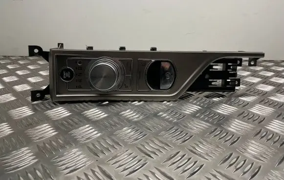 Jaguar XF X250 Gear selector 8X237E453GC